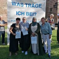 Mulitreligiöse Feier, Internationaler Nürnberger Menschenrechtspreis, 21. September 2025 v.r. Alexandra Senfft (Vorständin PCFD), Laila al-Sheikh (PCFF), Robi Damelin (PCFF), Vered Berman ( (Vorständin PCFD) © Alexandra Senfft